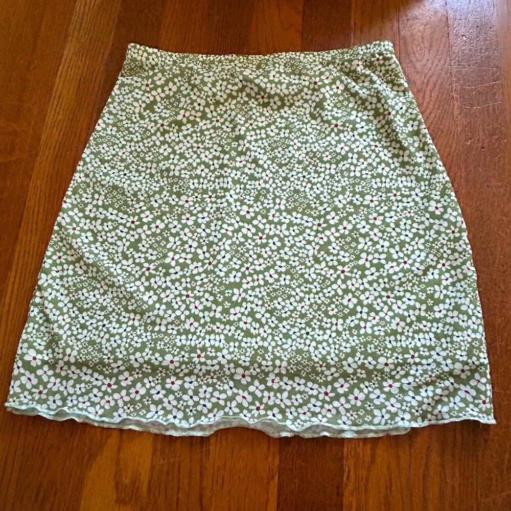 Bundle of 2 SHEIN skirts